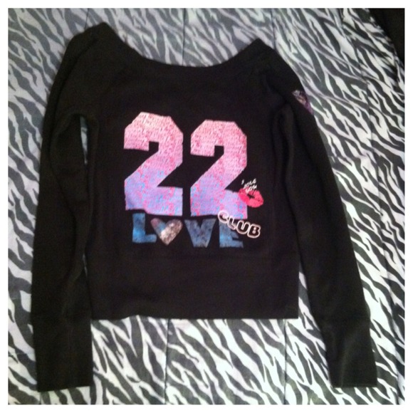 Love Club long sleeve shirt