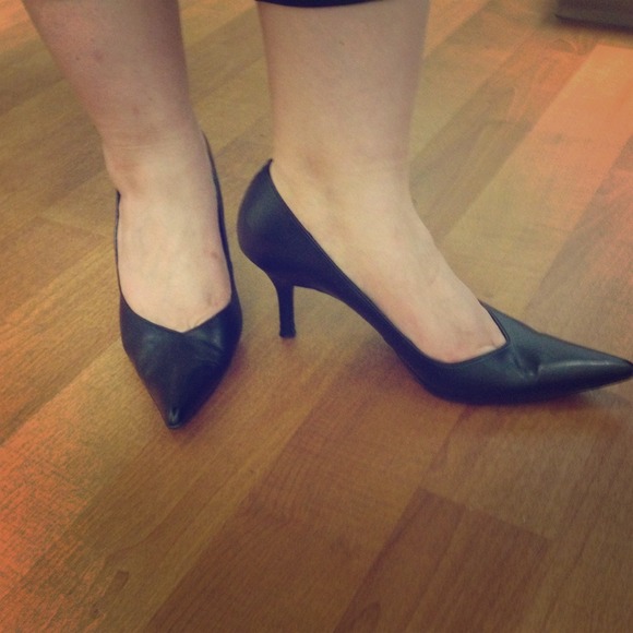 predictions Shoes - ⚡Flash Sale⚡ Black Pointy-toed Heels