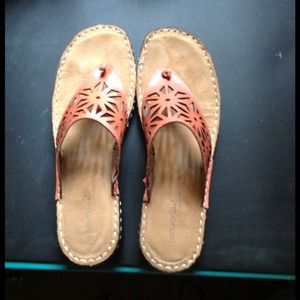 Natural Soul sandals