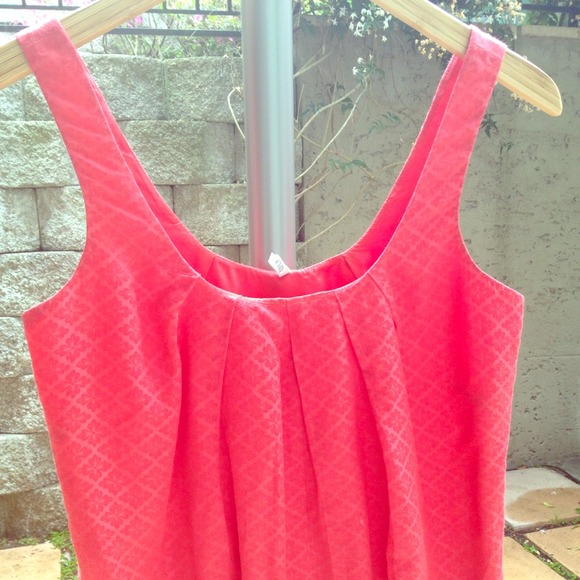Juicy top. Look Sensational with skinny jeans.