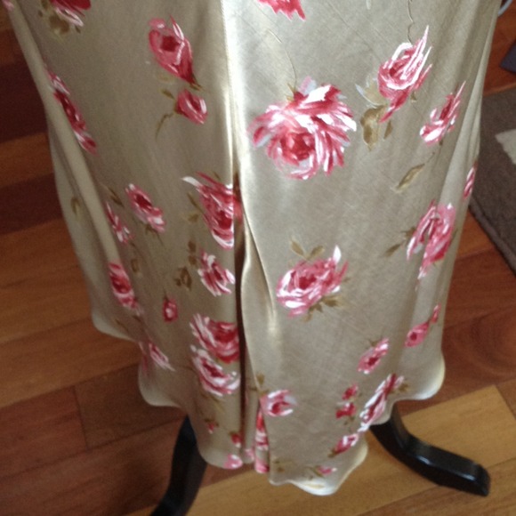 Brand new stunner - Picture 3 of 3