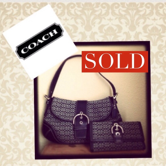 💗SOLD💗 Coach Signature small Soho Flap Handbag