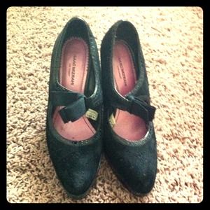 Isaac Mizrahi high heels