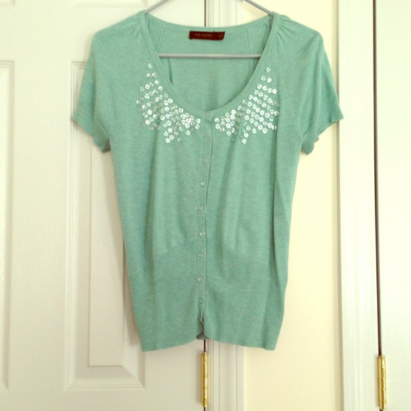The Limited Tops - 💋SOLD💋 Short sleeve sweater