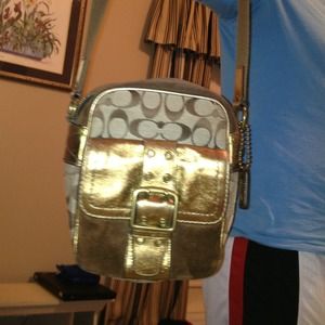 Authentic coach purse