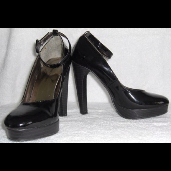 Newport News Patent Leather Platform High Heels