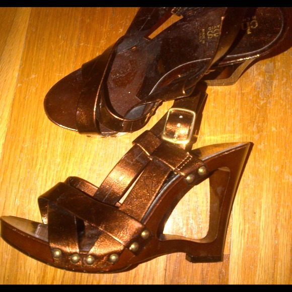 Charles David Shoes - New charles david hole wedge shoes