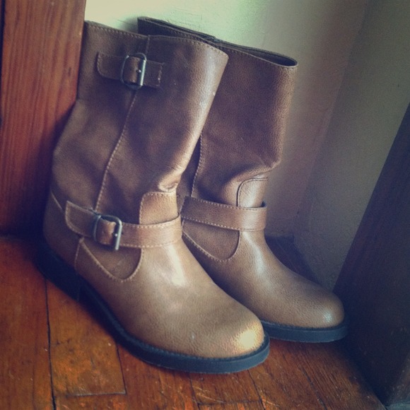 *BrownBoots&CreamTop*BUNDLE@kjm16