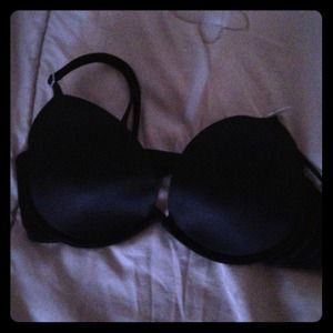 Black VS/Pink Push-Up bra!