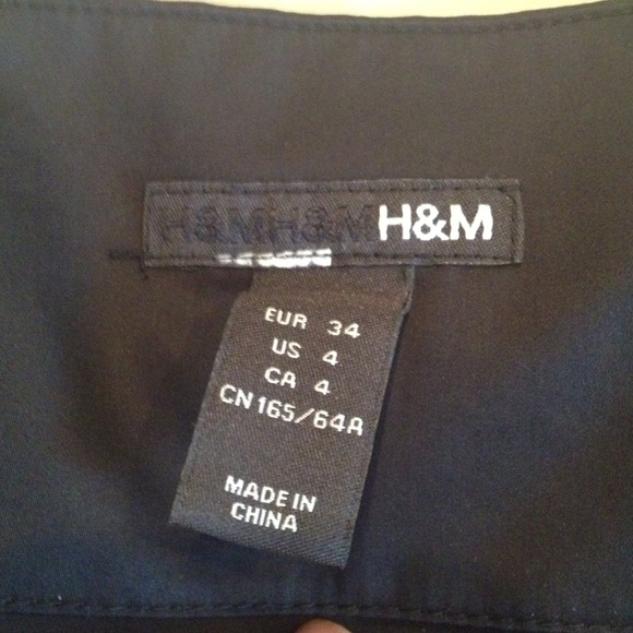 SOLD in BUNDLE-H&M Tie Front Skirt - Picture 3 of 3