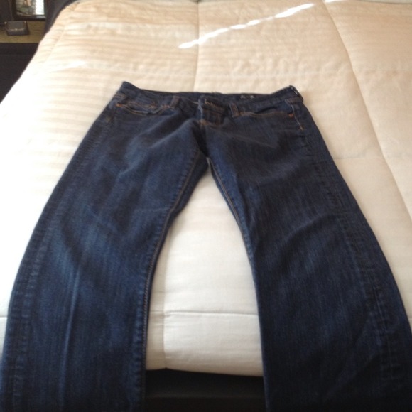 Seven jeans