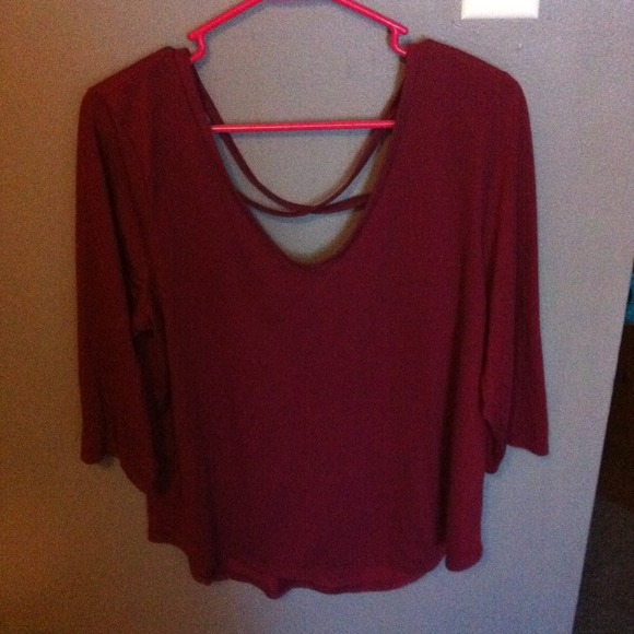 BUNDLE!! American Eagle top and uggs