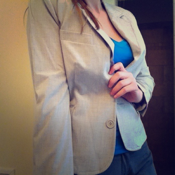 Reserved. Light grey suit jacket/blazer