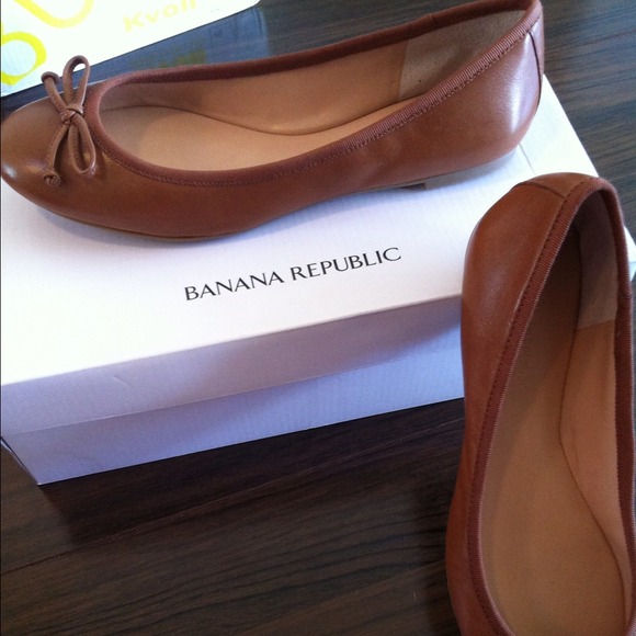 SOLD !!!!!!!!! Brand new Ashley flats - Picture 2 of 3