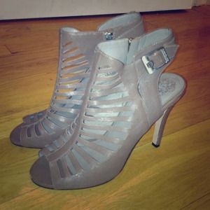 VINCE CAMUTO Aphrodite cage heel sandal 8.5 taupe