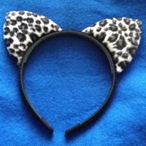 Cat ear hairband🐱