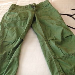 Cargo Capri pants