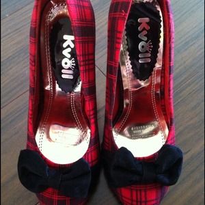 Brand new pumps"REDUCED"