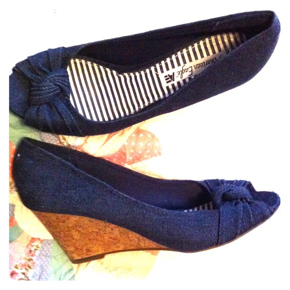 blue jean wedges
