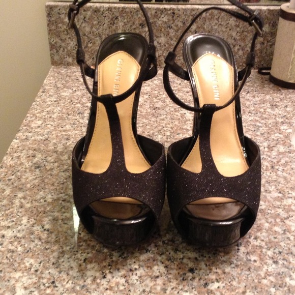 Gianni bini black sparkle heels