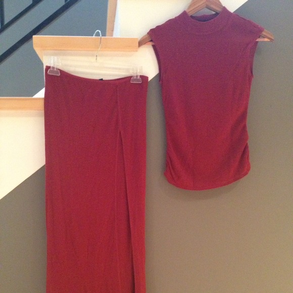 Stunning mesh rouched top and long fitted skirt - Picture 2 of 3