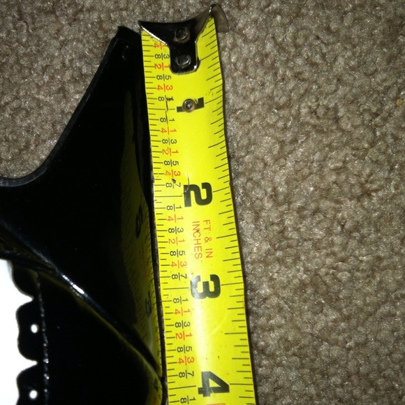 Black and white patent leather shoes - Picture 4 of 4