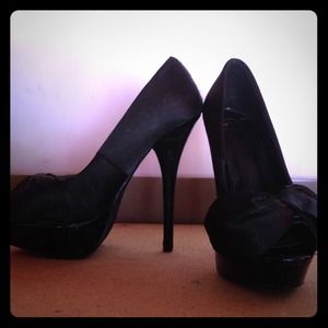 BRAND NEW STILETTO's