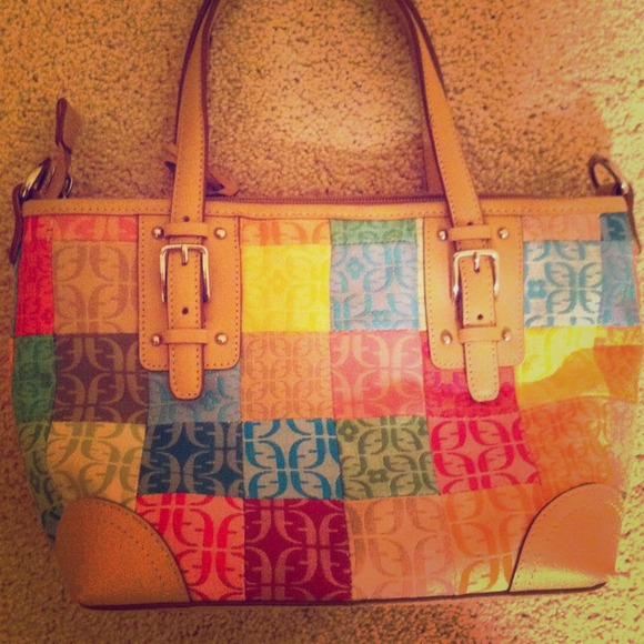 SOLD IN BUNDLE Plaid Pattern Fossil Purse!! - Picture 1 of 4