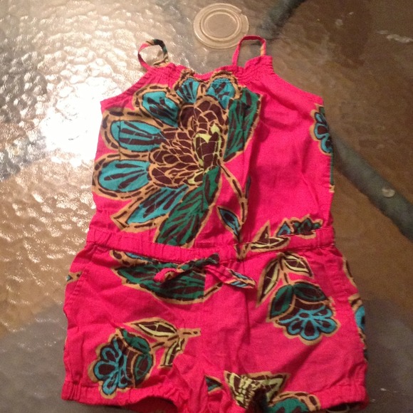 One-piece jumpsuit shorts