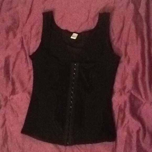 Black Corset - Picture 1 of 2