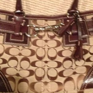 🌀Perfect Coach Satchel🌀