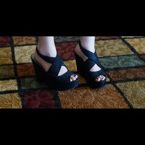 🍭Black Wedges🍭