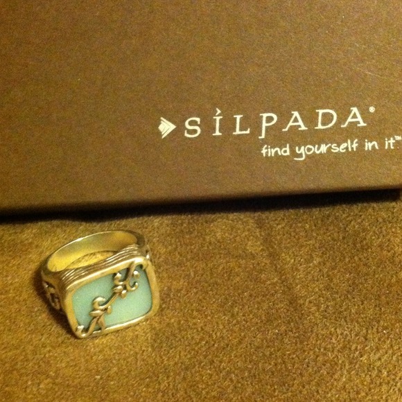 *SOLD* sterling silver ring size 9