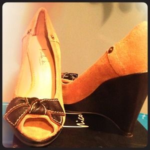Nicole Miller wedge heels