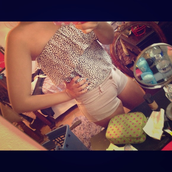 Blouse / Shirt