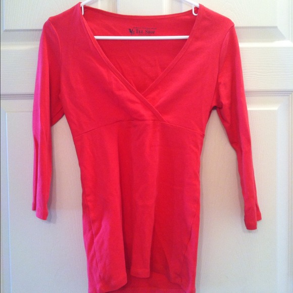 Victoria's Secret Tee shop top