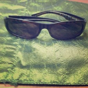 Authentic Burberry Women's sunglasses