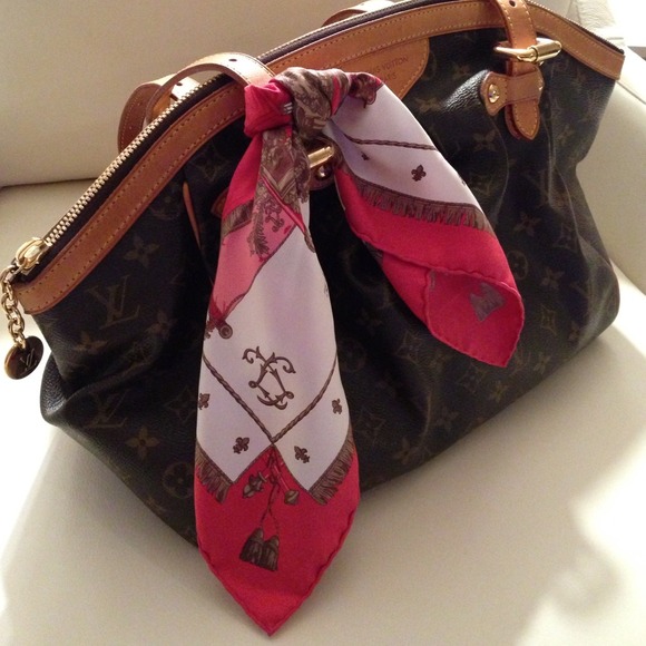 Hermes Accessories - Hermes Silk Scarf, Authentic
