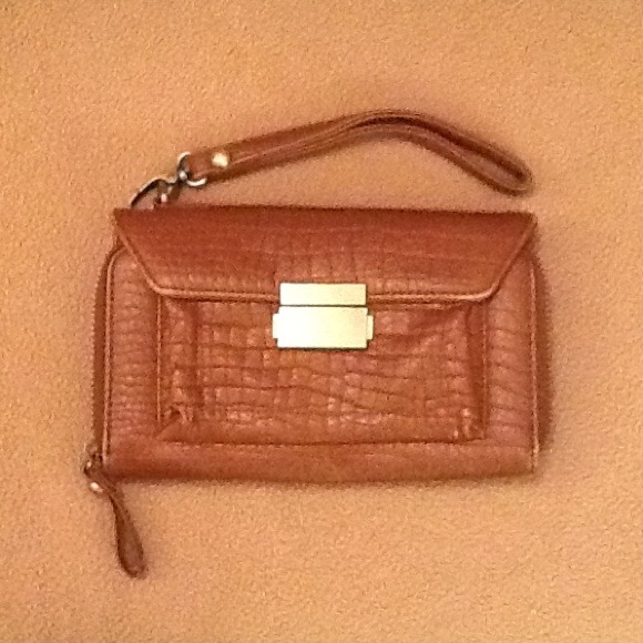 SOLD❌Brown Clutch/Wallet❌SOLD