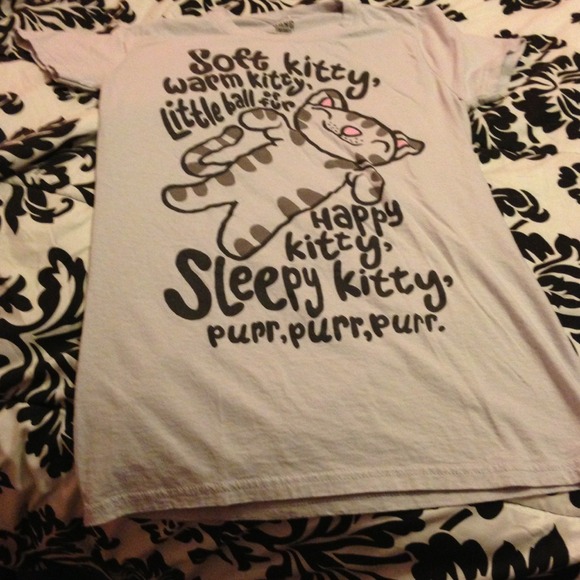 😸Big Bang Theory Soft Kitty Shirt😸
