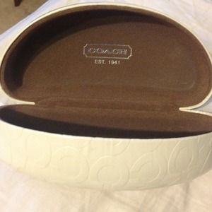 Authentic coach sunglasses/glasses case