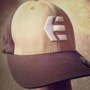Etnies Hat