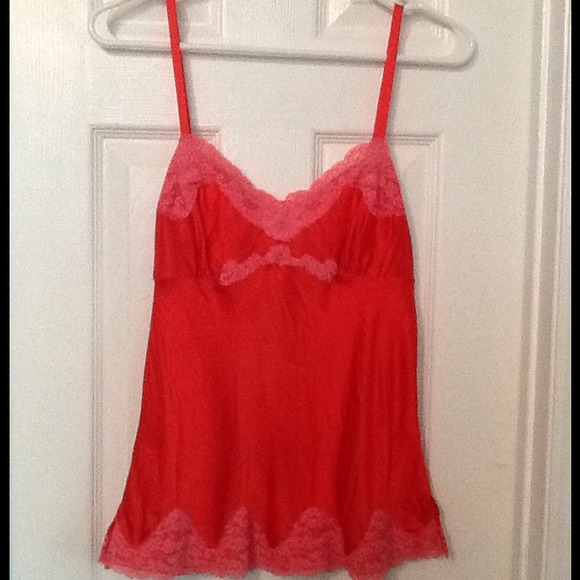 Silky Coral Express Top w/ Pink Lace Lining, Small