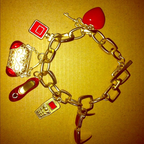 💢Charm Bracelet with Red Charms💢
