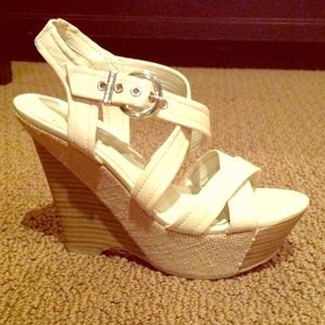 BCBG Generation Wedges