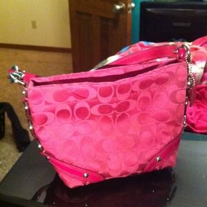 Authentic pink coach handbag.