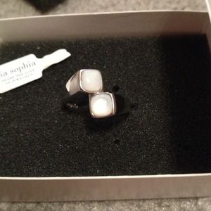 NWT lia sophia pearl ring