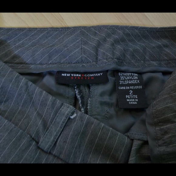 New York & Company dress pants size 2 - Picture 2 of 3