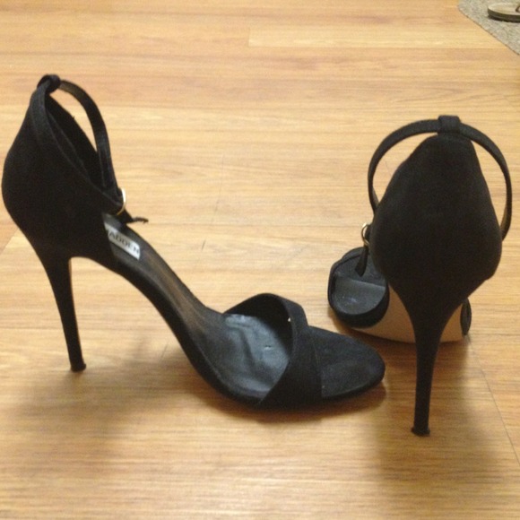 Steve Madden sexy strap heel - Picture 4 of 4