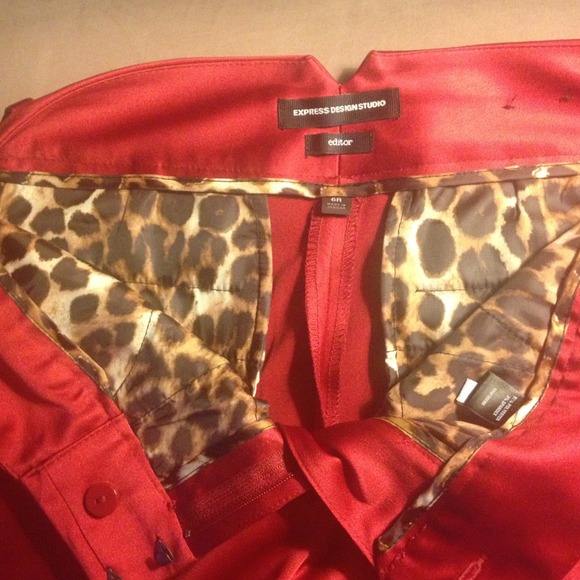 Express Design Studio Editor Pants, size 6R. New!